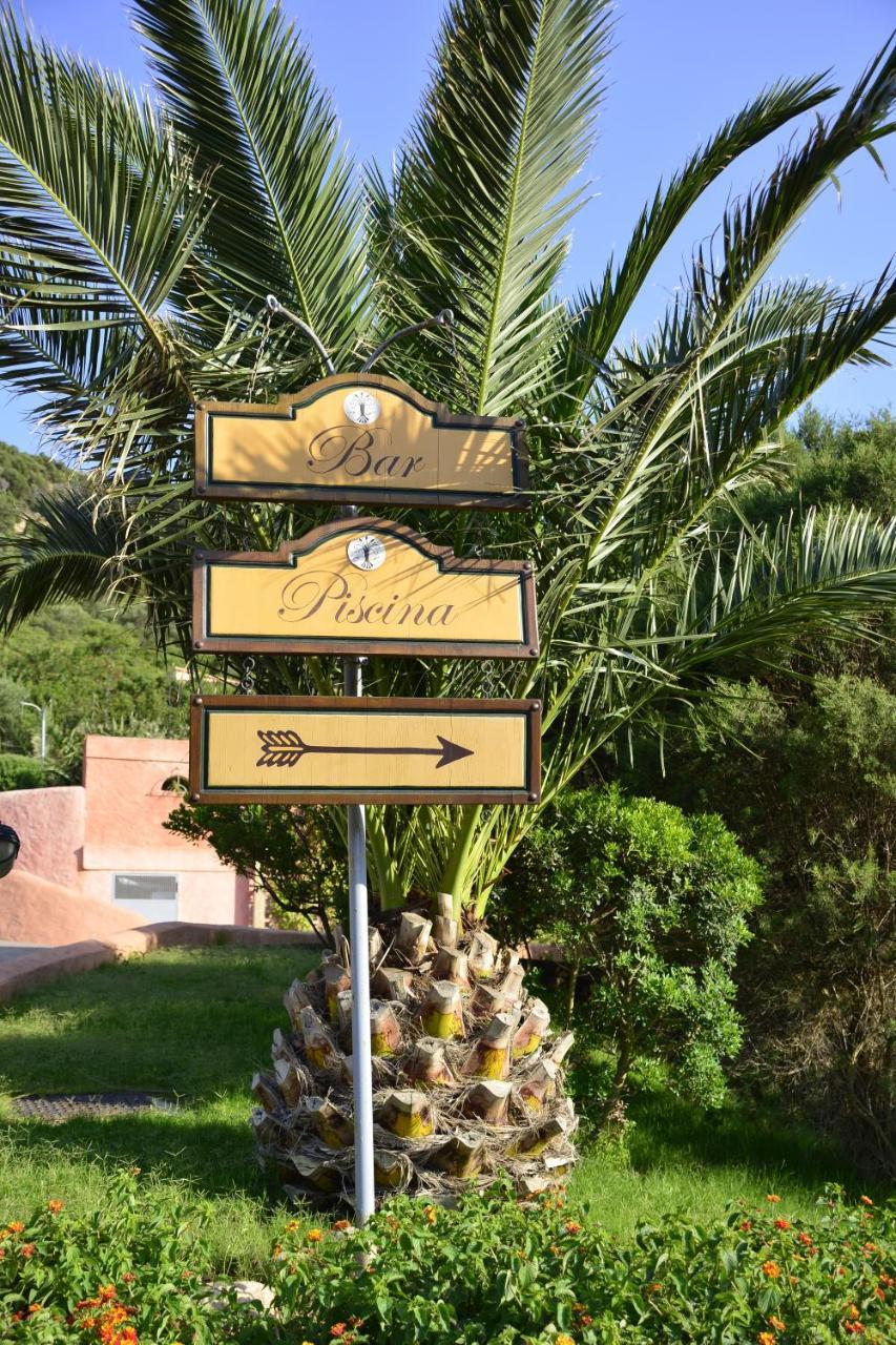 Sosventos Village Hotel Teulada Bagian luar foto